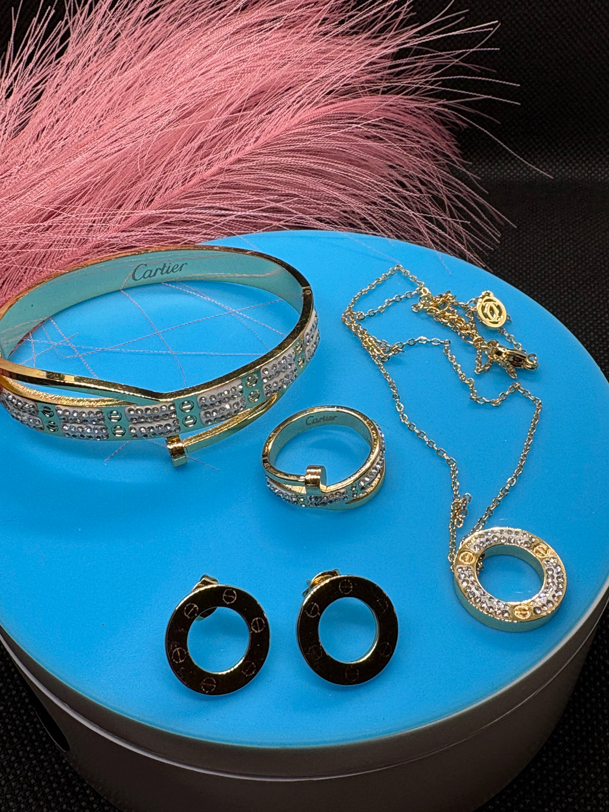 4pcs Lux jewelry