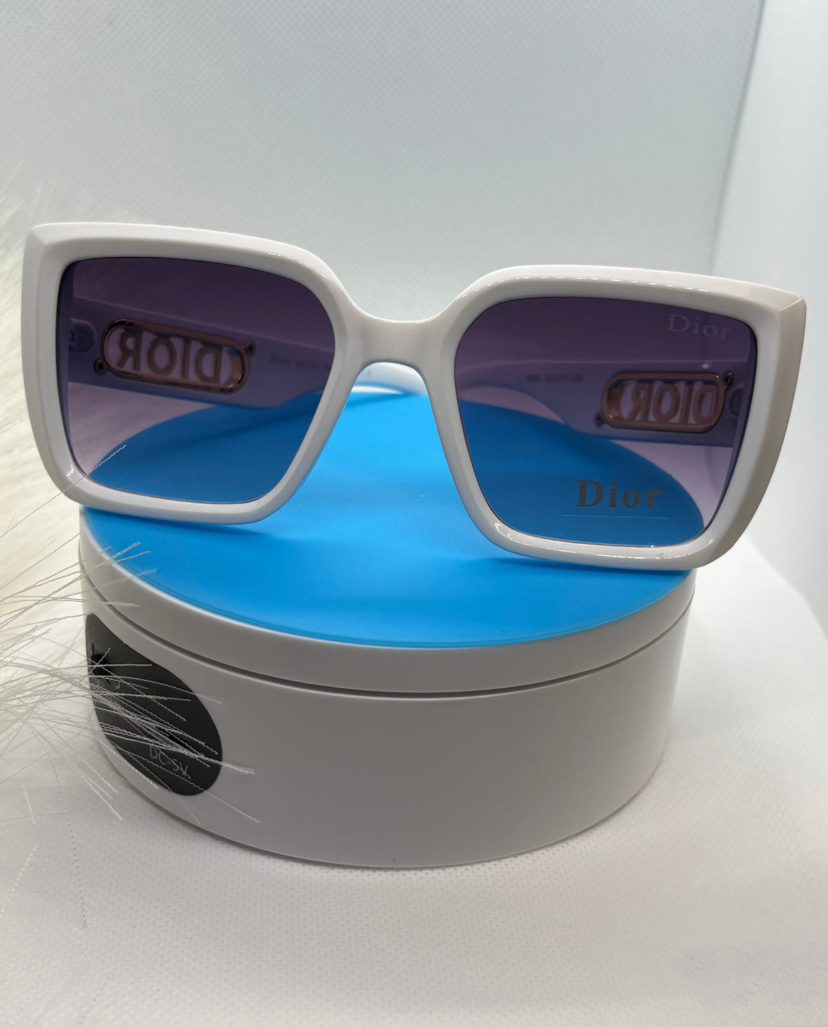 Lux Fashion Sunglasses 2 Colors
