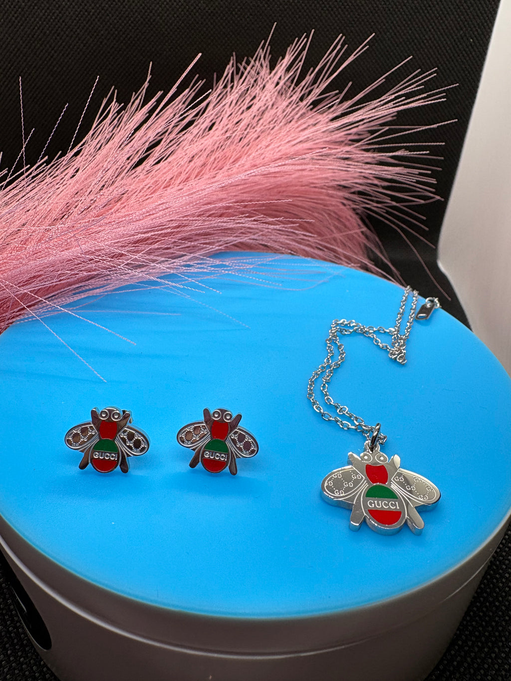2Pcs Lux jewelry Earrings and Necklace
