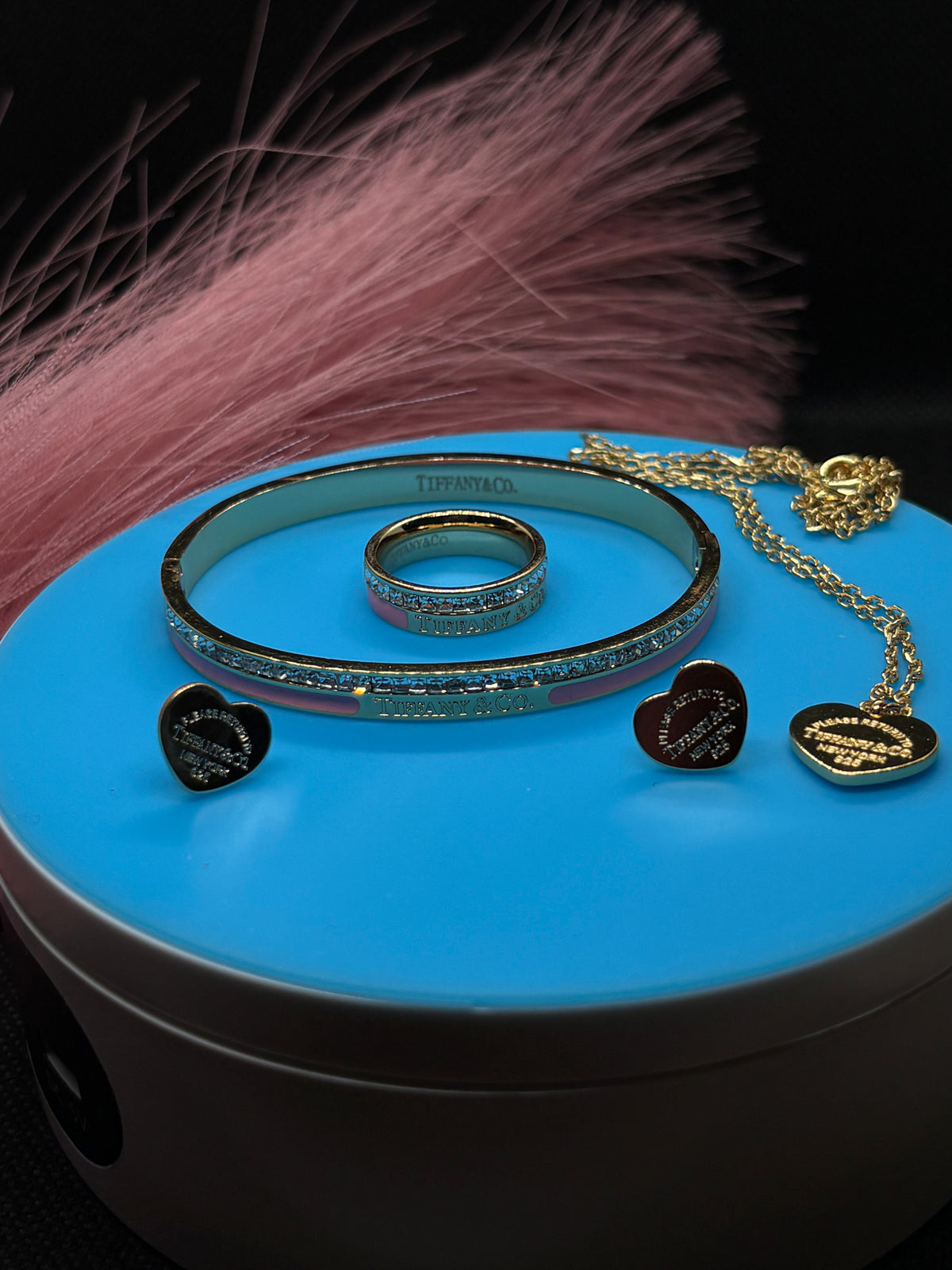 4pcs Lux jewelry
