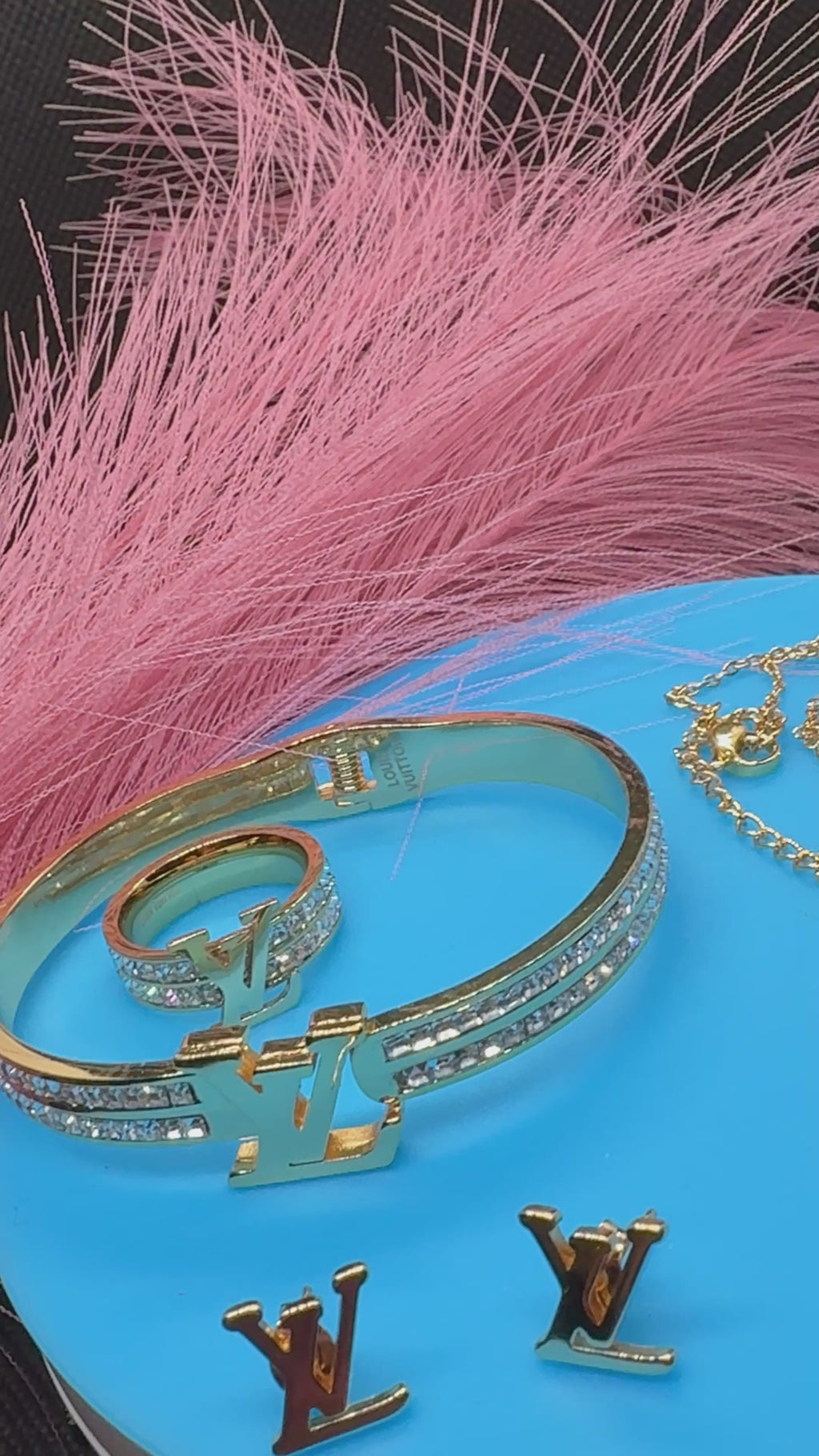 4Pcs Lux jewelry